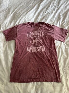 Comfort Colors - Graphic Tee - Burgundy Men's Shirt